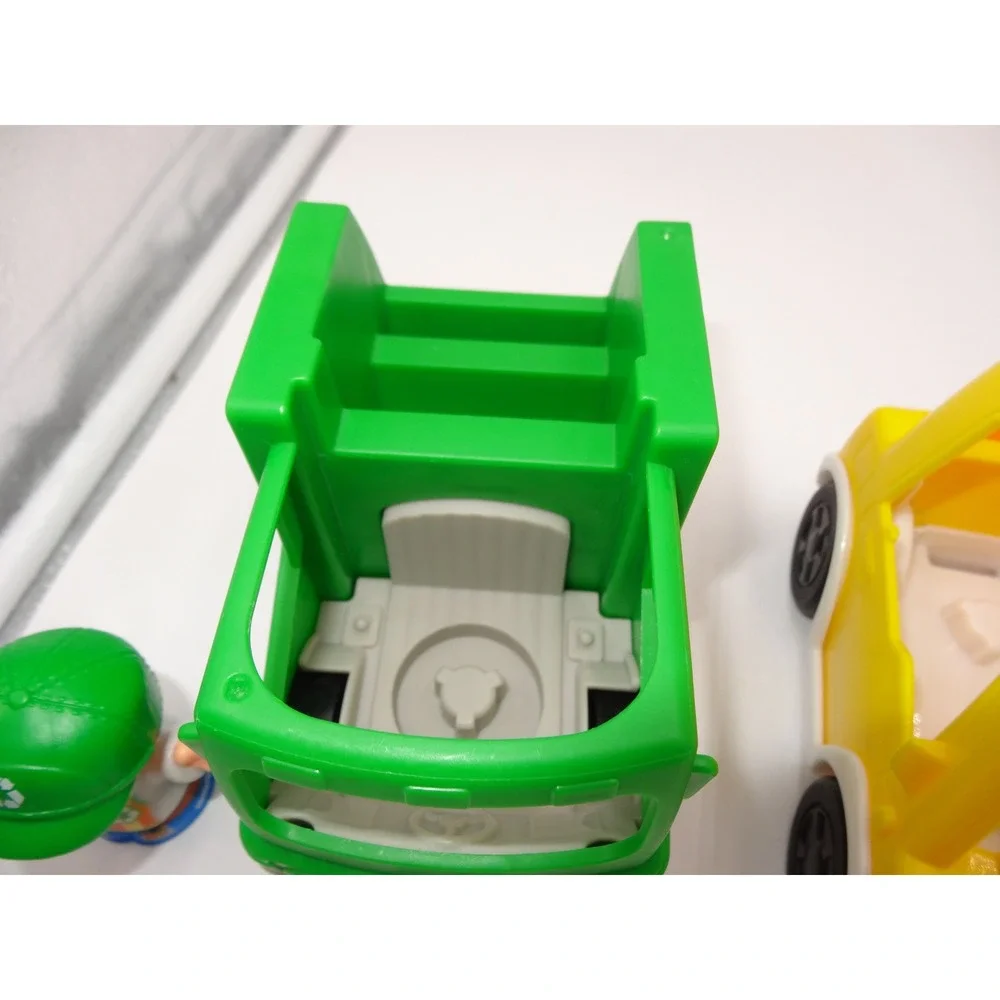 Fisher Price Little People Vehicle Lot of 5 Cars and 3 Figures Multi